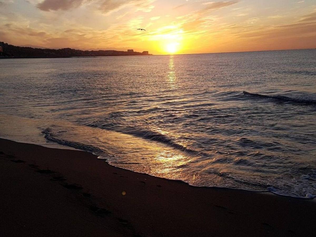 Fuengirola, Los Boliches - Nice Studio Right On The Beach. 외부 사진