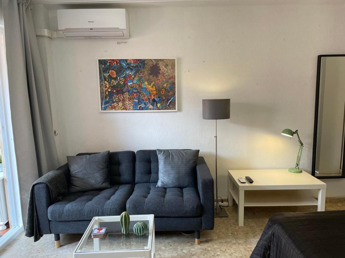 Fuengirola, Los Boliches - Nice Studio Right On The Beach. 외부 사진