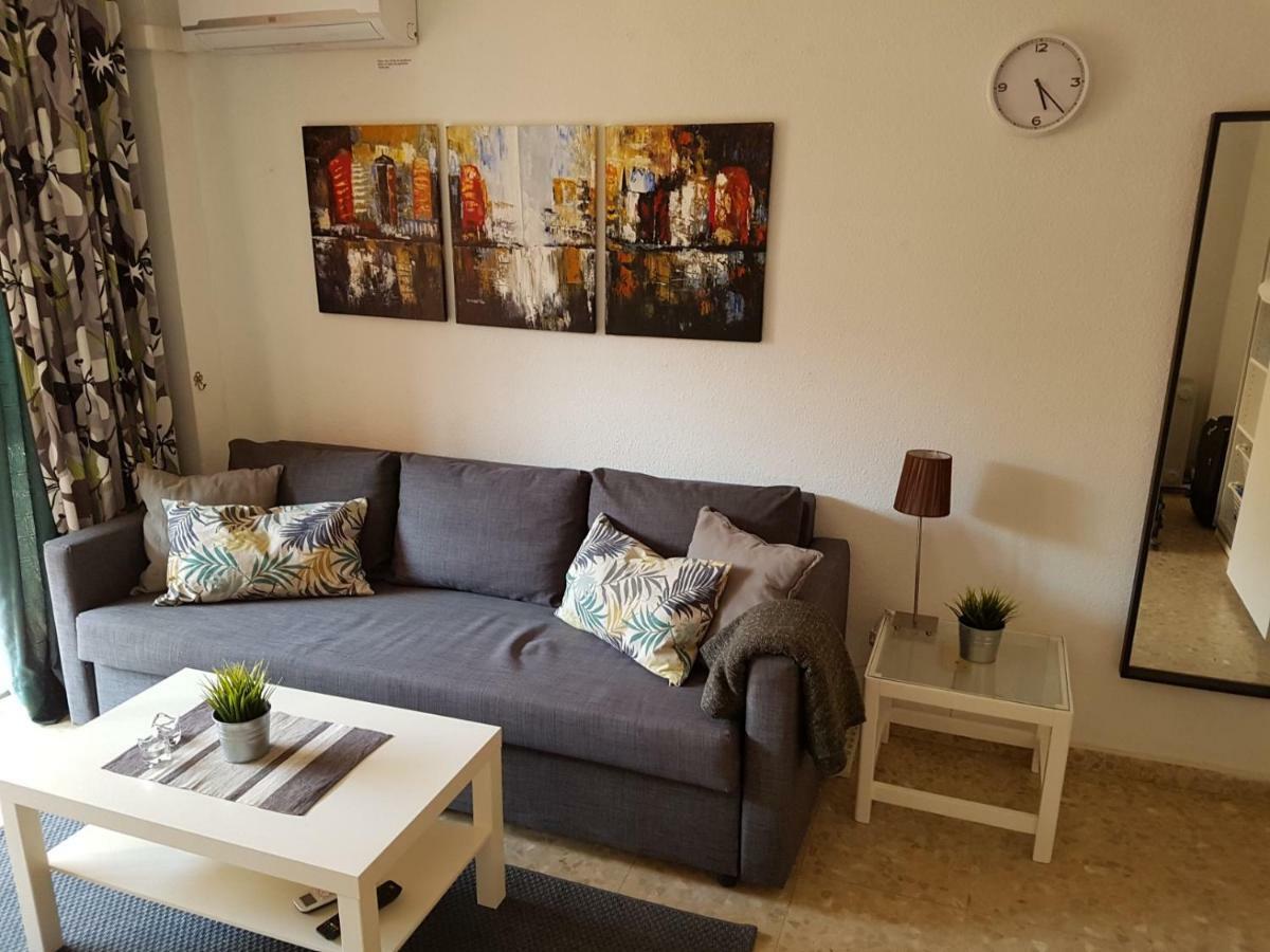 Fuengirola, Los Boliches - Nice Studio Right On The Beach. 외부 사진