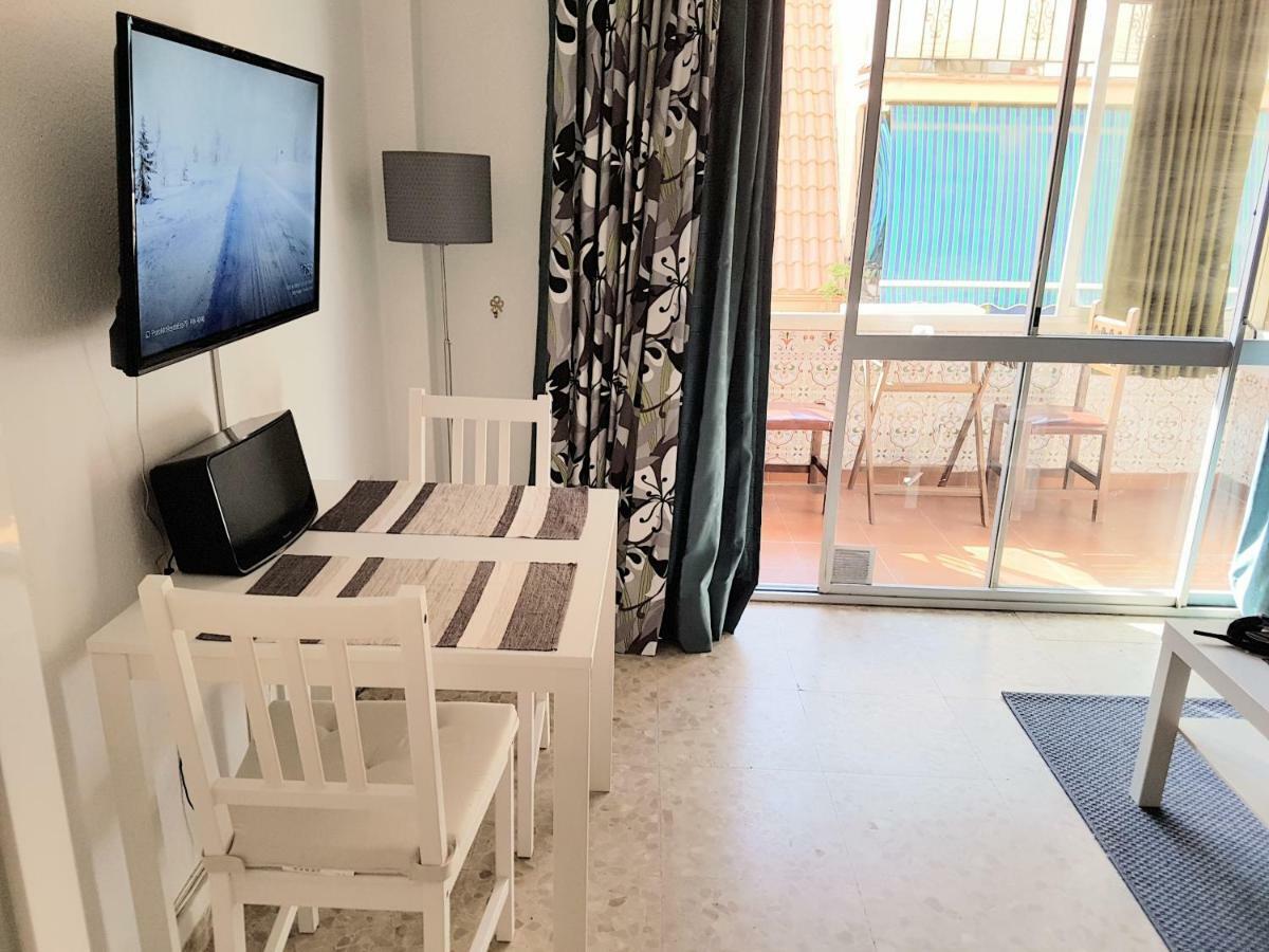 Fuengirola, Los Boliches - Nice Studio Right On The Beach. 외부 사진